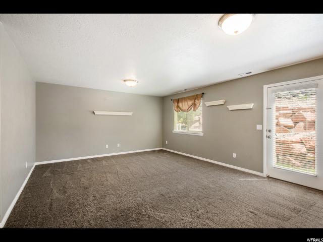 10498 N Doral Dr, Cedar Hills, UT 84062