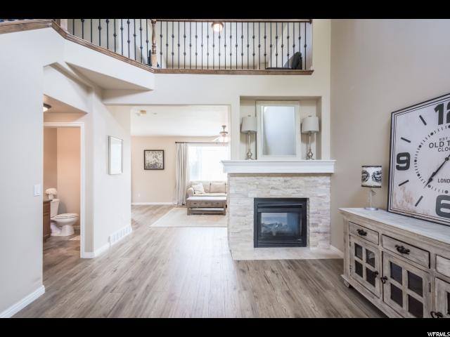 492 E APPLE GROVE LN, Pleasant Grove, UT 84062