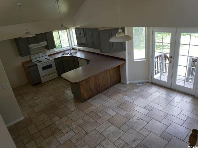 870 N 100 E, Pleasant Grove, UT 84062
