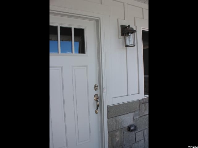 273 S LOADER AVE E, Pleasant Grove, UT 84062