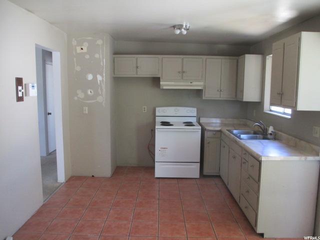 13245 S 1830 W, Riverton, UT 84065