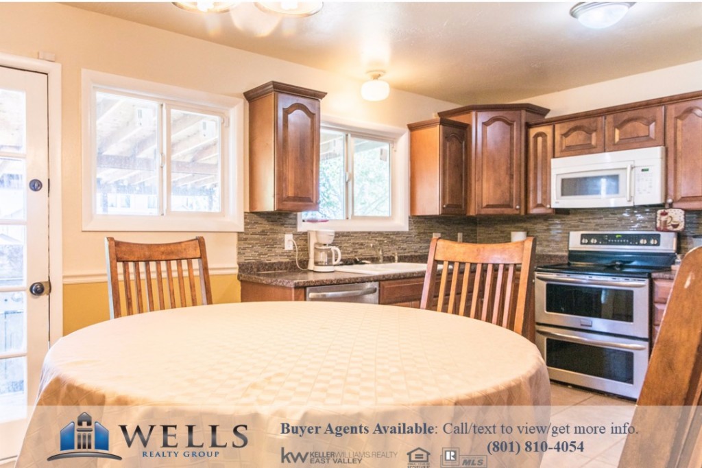 2046 W 11970 S, Riverton, UT 84065