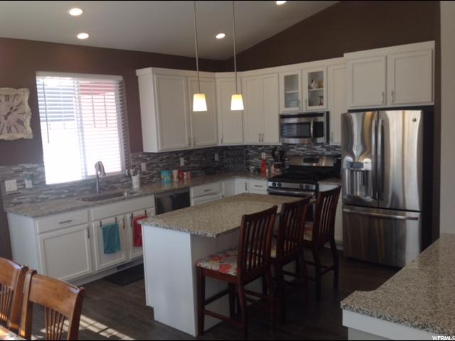 2042 W KIMBER LN S, Riverton, UT 84065