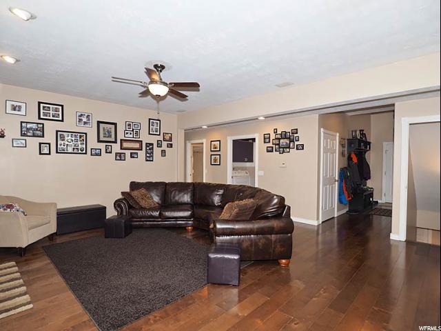 12063 S MOONWALK CIR, Riverton, UT 84065