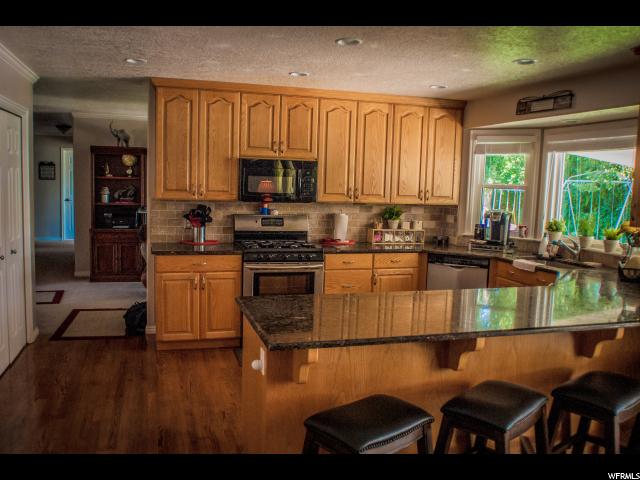 1401 W RIDGE LINE DR S, Riverton, UT 84065