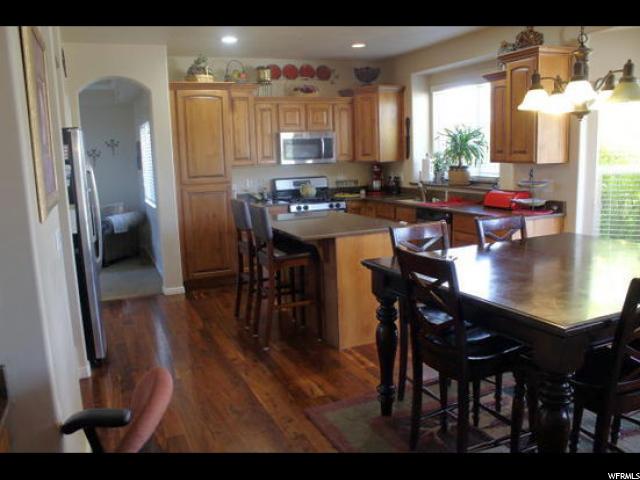 2932 W IRIS MEADOW DR S, Riverton, UT 84065