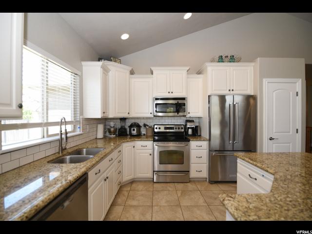 14342 S STONE FLY Dr, Bluffdale, UT 84065