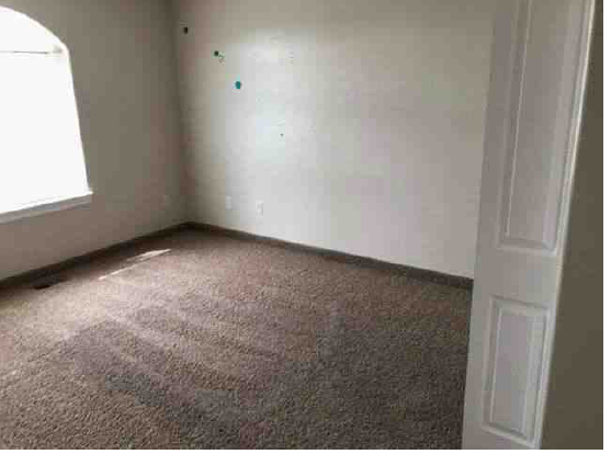 1127 Willow CirRoosevelt, UT, 84066Duchesne County