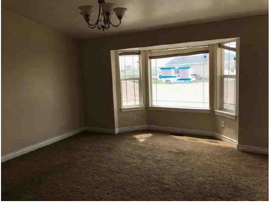 1127 Willow CirRoosevelt, UT, 84066Duchesne County