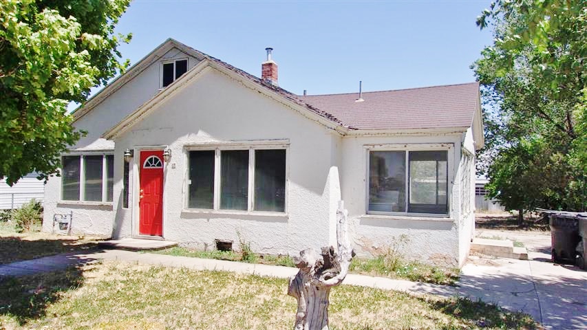 69 S State St, Roosevelt, UT 84066