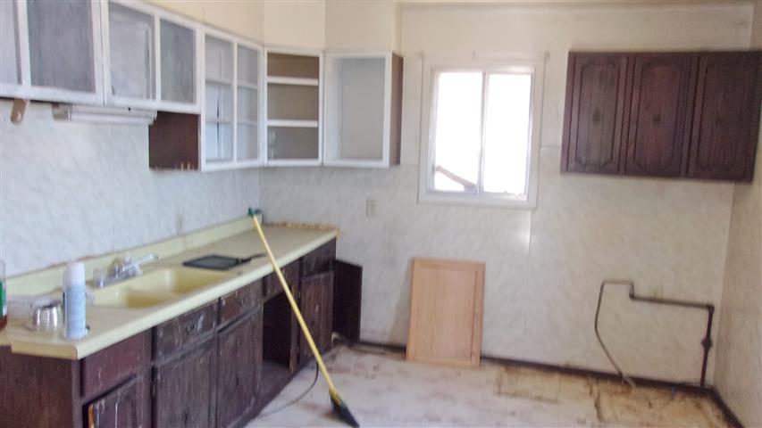 335 S State St, Roosevelt, UT 84066