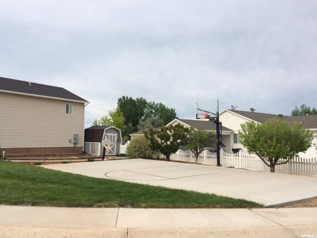 1124 PARK RIDGE DR, Roosevelt, UT 84066