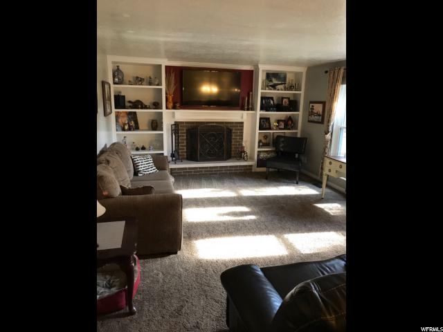 6074 S 2900 W, Roy, UT 84067