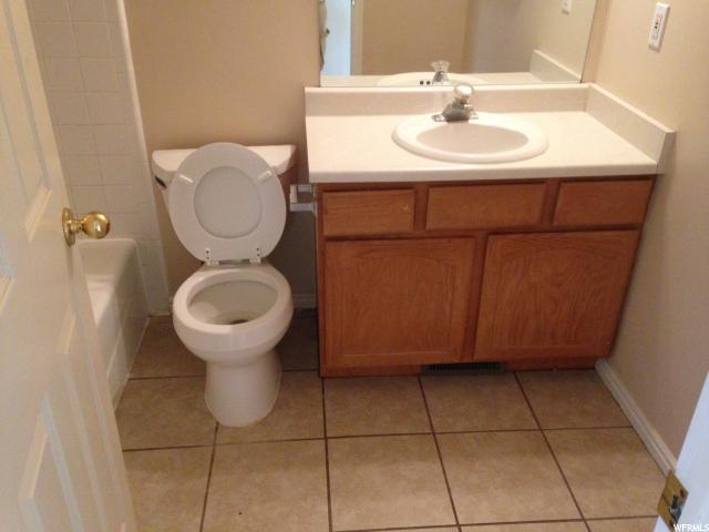 5554 S 4175 W, Roy, UT 84067
