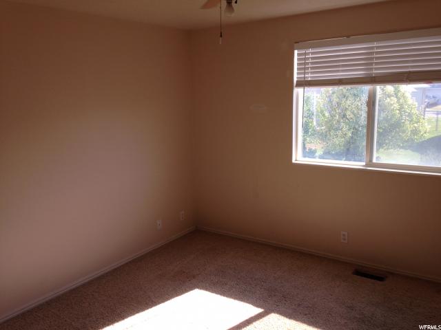 5554 S 4175 W, Roy, UT 84067