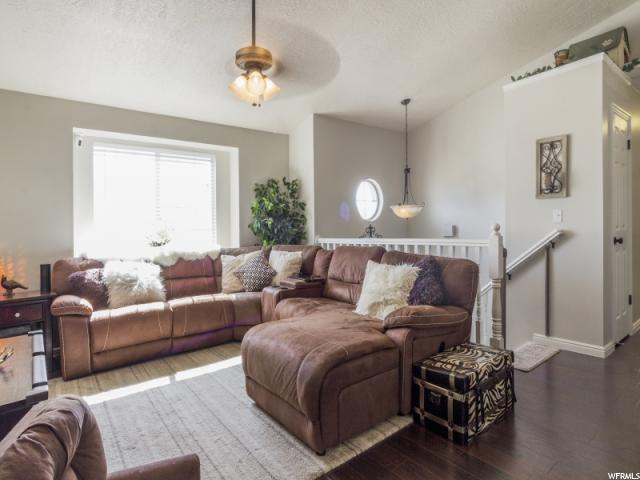 5515 S 4225 W, Roy, UT 84067
