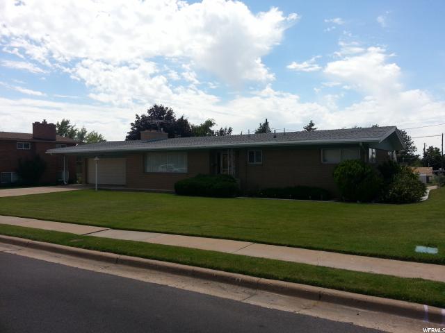 5827 S 2000 W, Roy, UT 84067