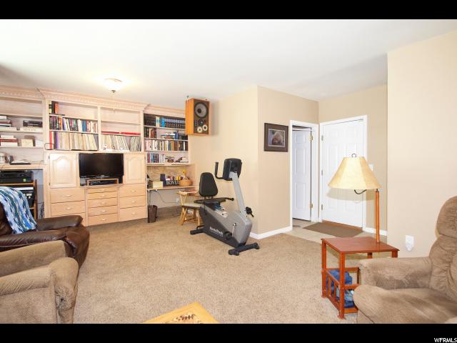 5577 S 3450 W, Roy, UT 84067