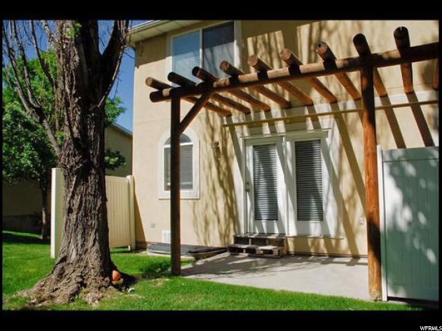 9515 S FAIRWAY VIEW DR W, Sandy, UT 84070