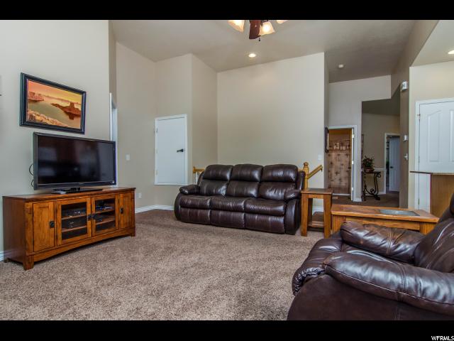 239 E PARK RISE WAY S, Sandy, UT 84070