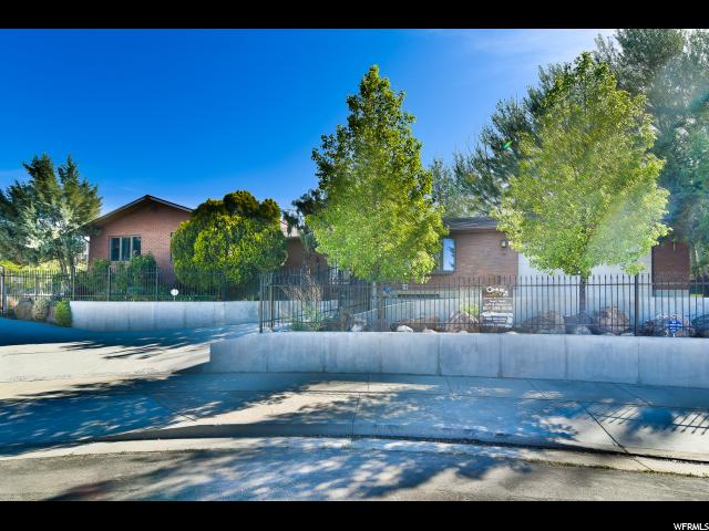 209 E HOLLOW BEND DR S, Sandy, UT 84070