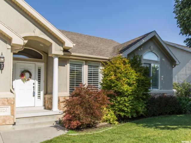 8424 S SANDY OAKS DR E, Sandy, UT 84070
