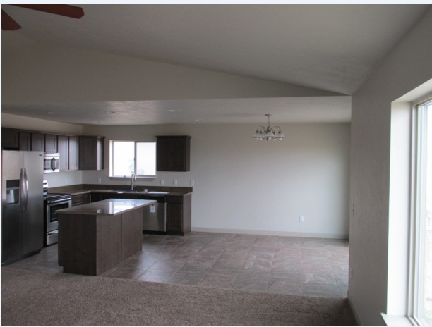 986 1050 W STooele, UT, 84074Tooele County