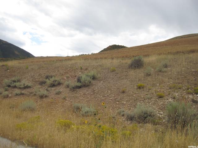 702 E Oakridge Dr S, Tooele, UT 84074