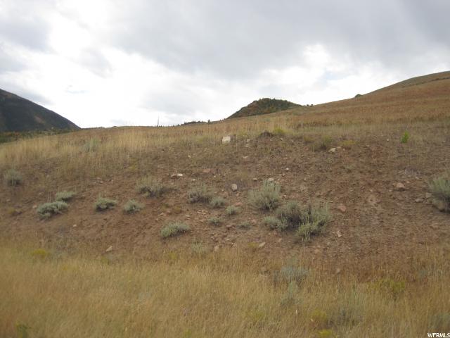 702 E Oakridge Dr S, Tooele, UT 84074