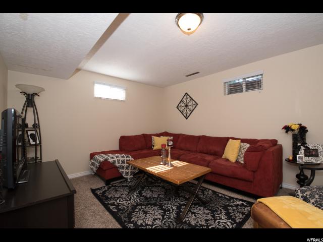 303 S 7th St E, Tooele, UT 84074