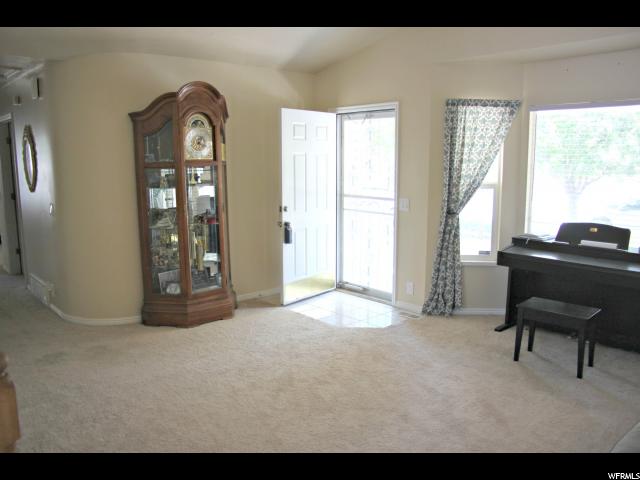 843 E CEDARVIEW CIR N, Tooele, UT 84074
