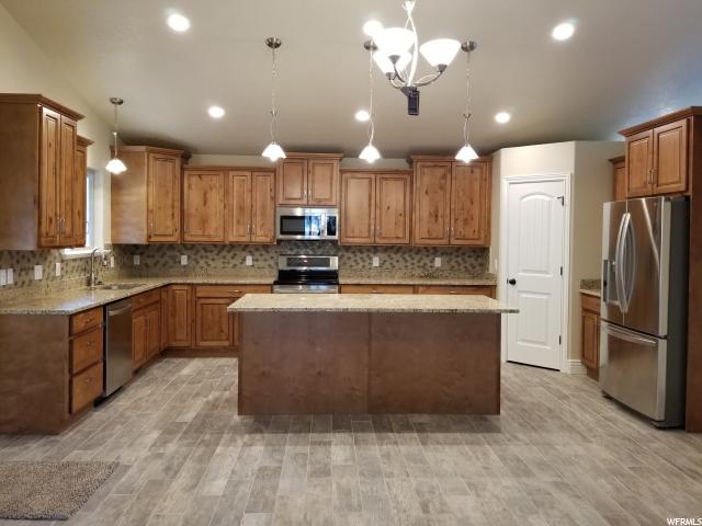 608 QUAIL CIR, Tooele, UT 84074