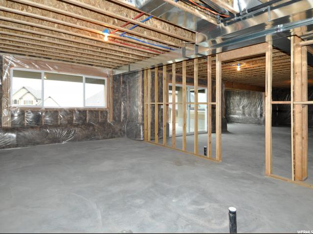 7865 N COBBLEROCK RD E, Lake Point, UT 84074