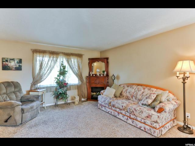 2154 S 3400 St W, Syracuse, UT 84075