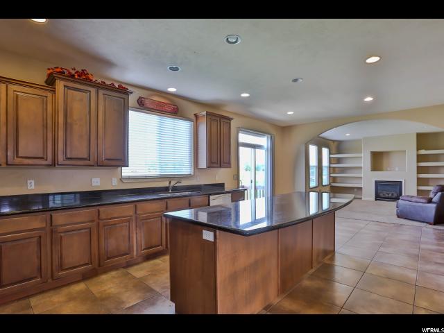 3422 W BROOKSHIRE DR S, Syracuse, UT 84075