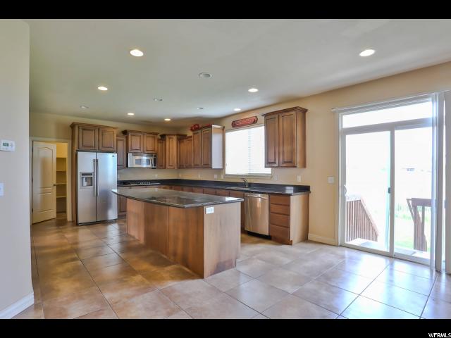 3422 W BROOKSHIRE DR S, Syracuse, UT 84075
