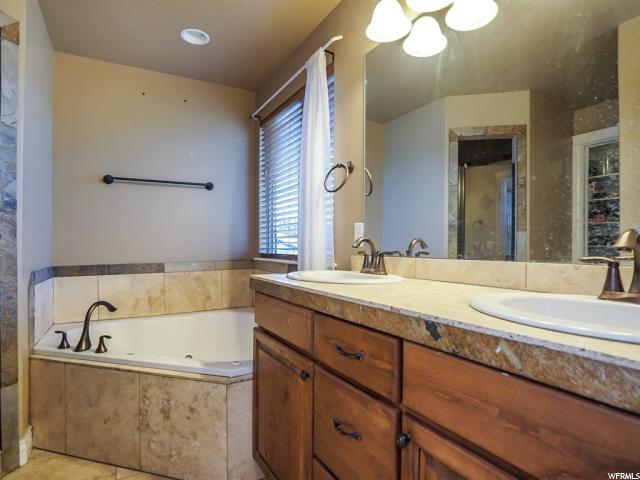1248 SPY GLASS HILL RD, Syracuse, UT 84075