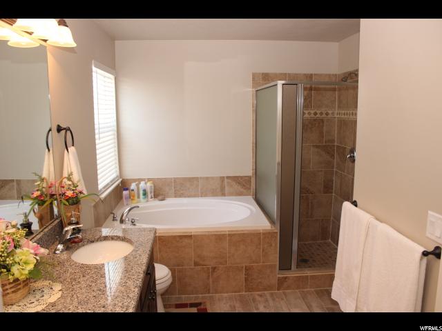 746 S 1750 W, Syracuse, UT 84075