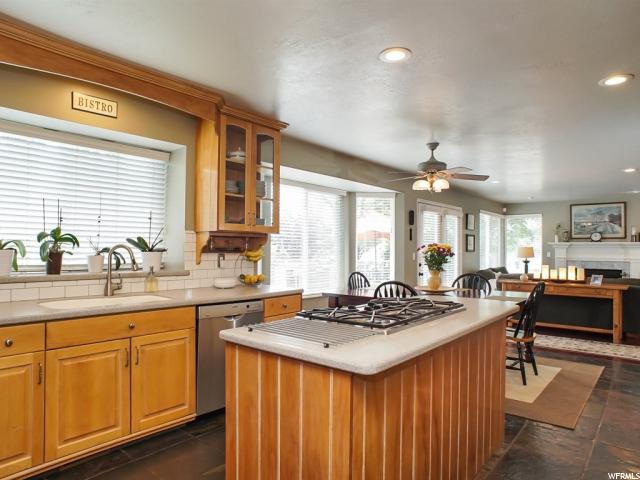 2515 S 825 W, Syracuse, UT 84075