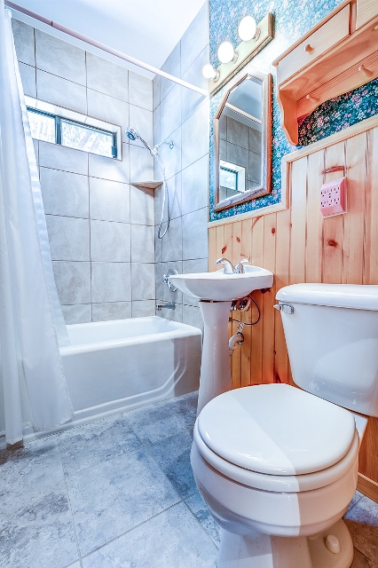 1200 S. Vernal Ave., Vernal, UT 84078