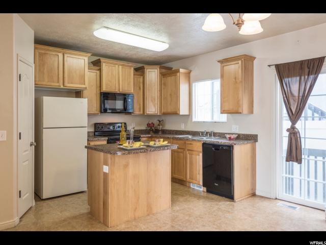 6844 W BOTTLEBRUSH LN S, West Jordan, UT 84081