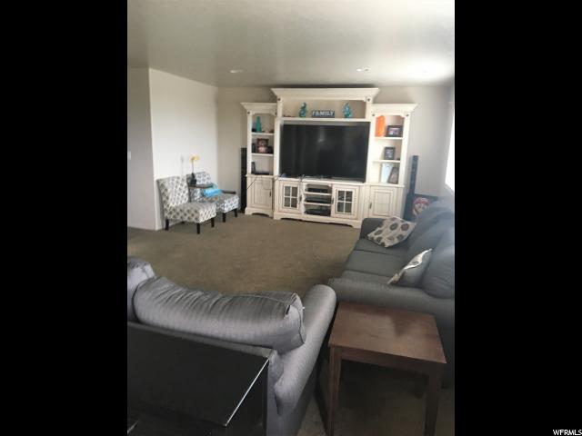 6579 DAYS END CT, West Jordan, UT 84081