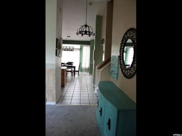 8722 DEEP CREEK CIR, West Jordan, UT 84081