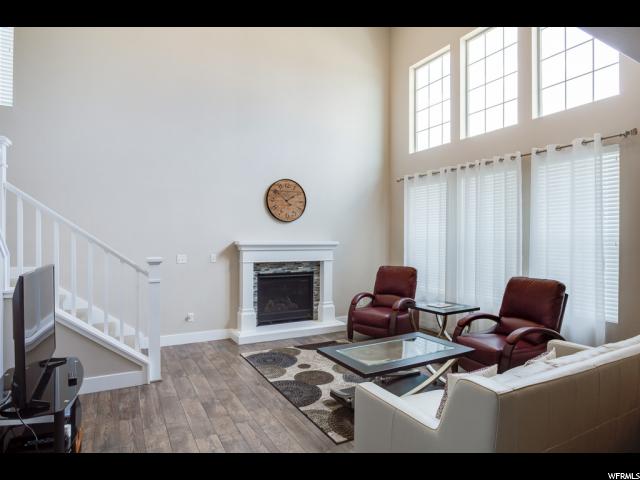 7961 S OLDEN LN W, West Jordan, UT 84081