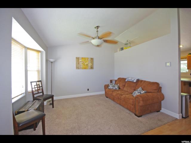 1104 W PRIMAVERA WAY S, West Jordan, UT 84084