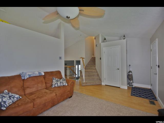 1104 W PRIMAVERA WAY S, West Jordan, UT 84084
