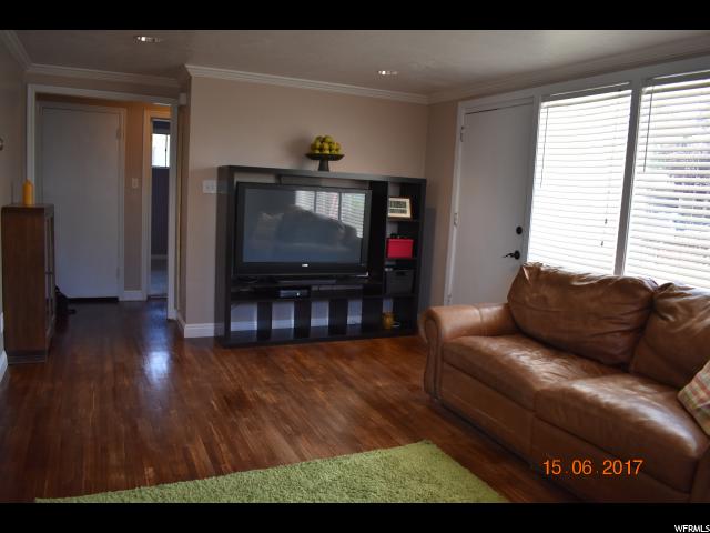 1650 S 700 W, Woods Cross, UT 84087