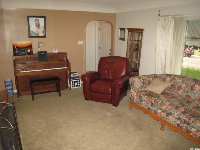 745 W 220 N, West Bountiful, UT 84087