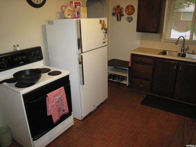 745 W 220 N, West Bountiful, UT 84087