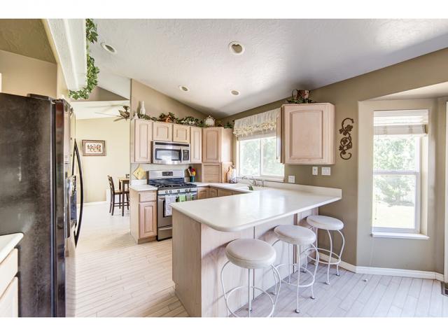 1166 W 1300 S, Woods Cross, UT 84087
